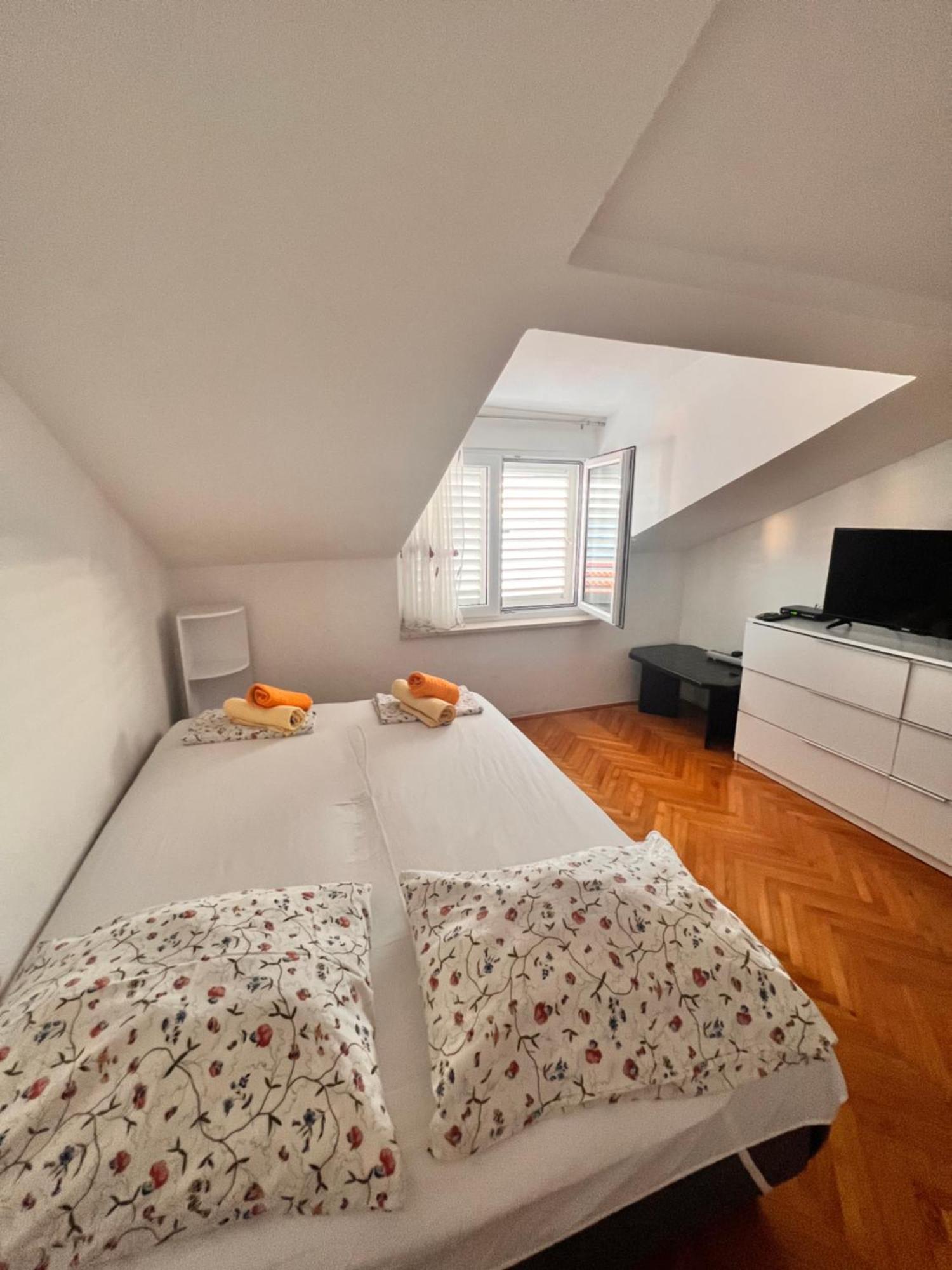 Apartments Paulina Trogir Eksteriør bilde